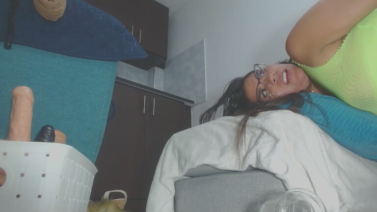 LunaDumont's Streamate show and profile