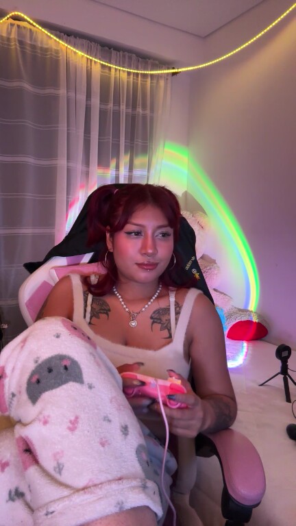 Ameliees's Streamate show and profile