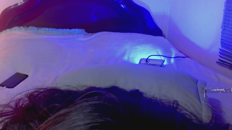 piaf_cute's Streamate show and profile