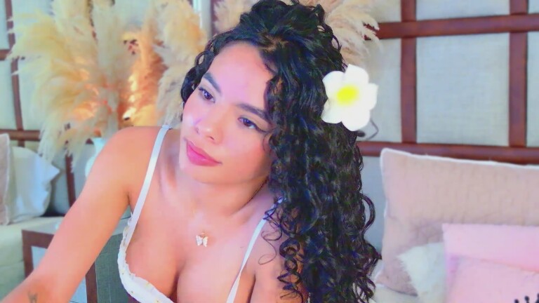 SamanthaSosa's Streamate show and profile