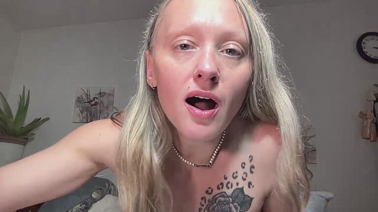 IrisDelaFuente's Streamate show and profile