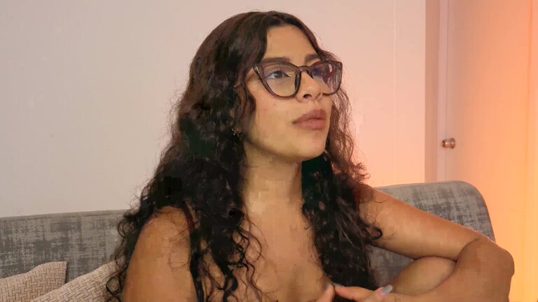 Clarckbella's Streamate show and profile