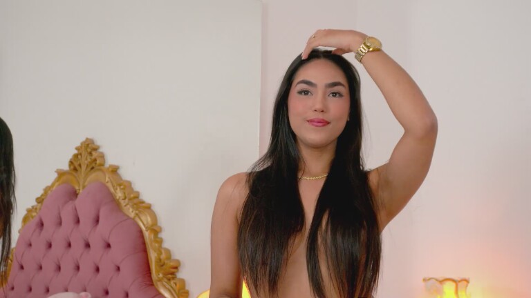 NinnaCrawford's Streamate show and profile