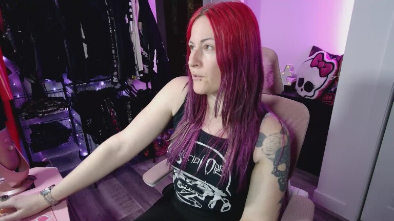 missgennyrock's Streamate show and profile