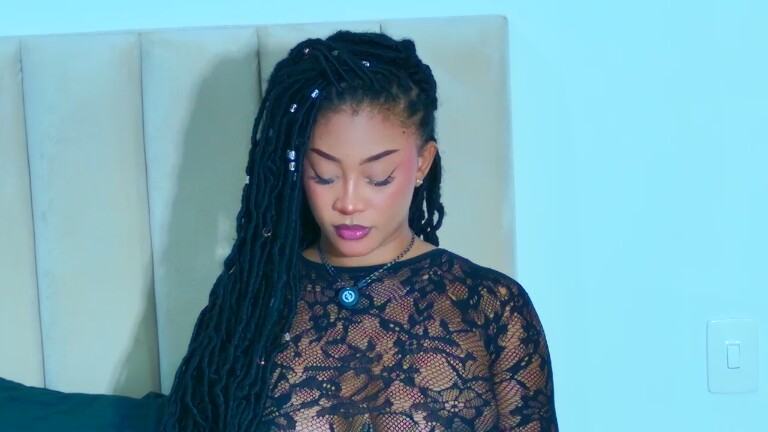 MariamLowel's Streamate show and profile