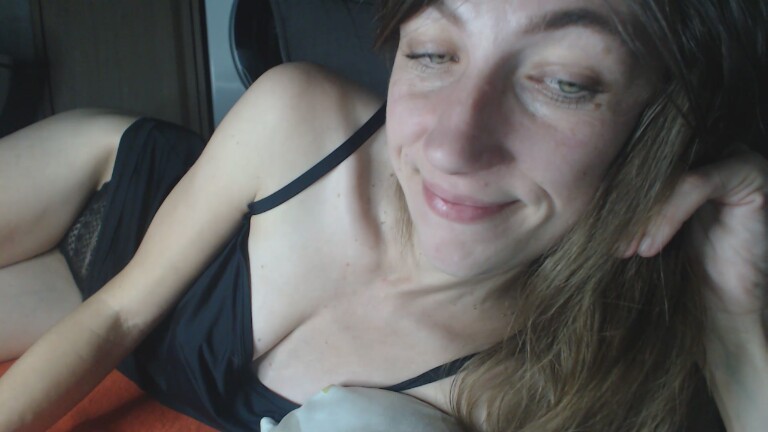 your_world's Streamate show and profile