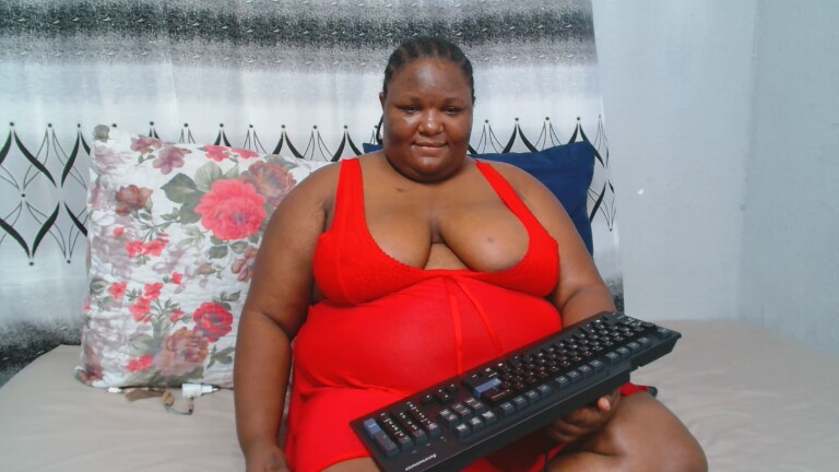 Chubbyboobsxxx's Streamate show and profile