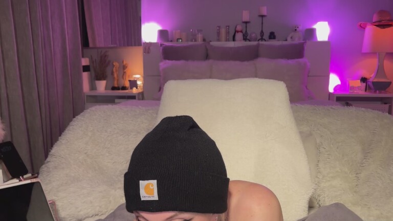 Perfektra's Streamate show and profile