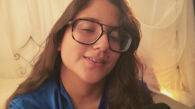 HaileyBunny_18's Streamate show and profile