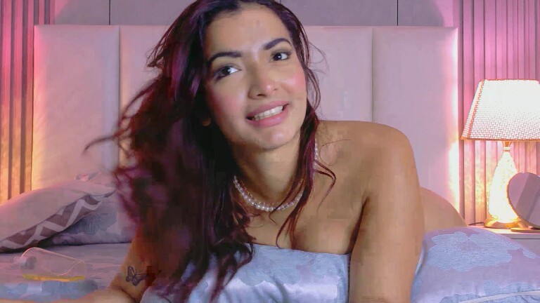 RafaellaCaruso's Streamate show and profile