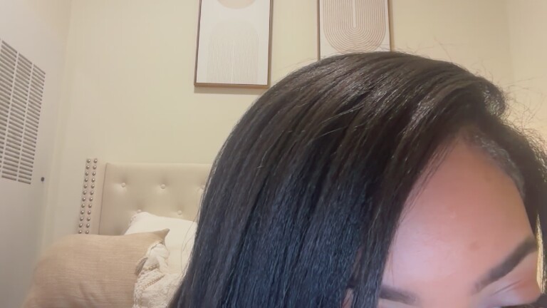 HalleTheStar's Streamate show and profile