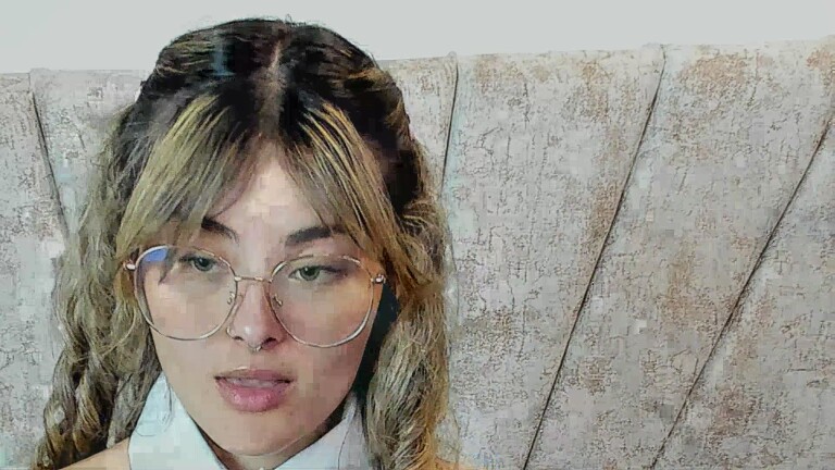 IamAbbi's Streamate show and profile