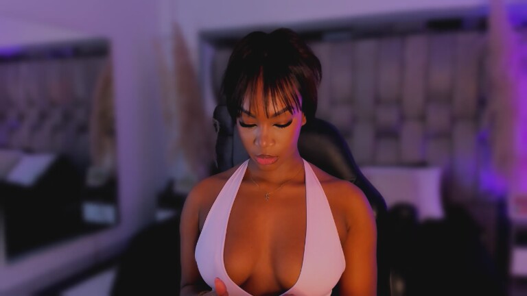 ChaynnaCooper's Streamate show and profile