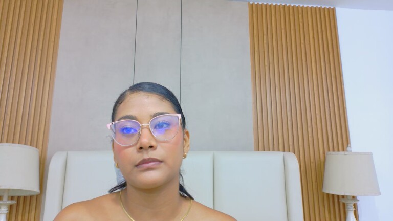 ZoeVargas's Streamate show and profile