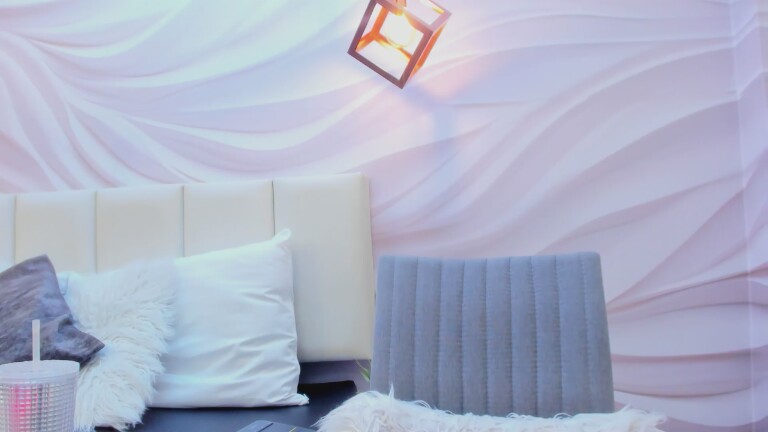 Martina_conor's Streamate show and profile