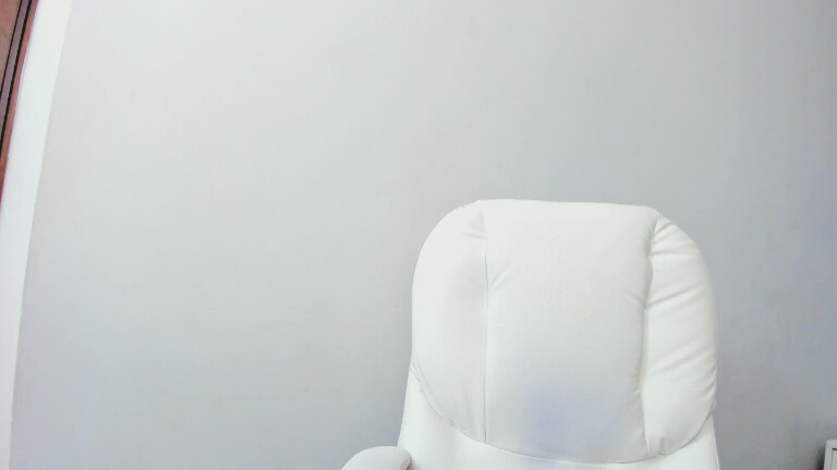 Alana_Whitte's Streamate show and profile