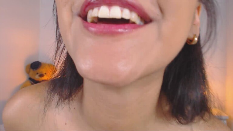 EmilyPricee's Streamate show and profile