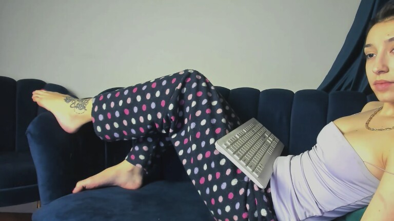 LucyLafleur's Streamate show and profile