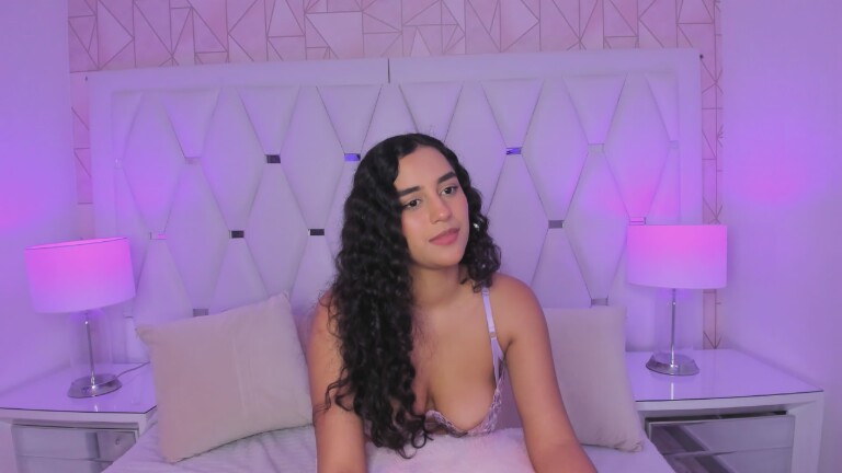 BonnieGemma's Streamate show and profile