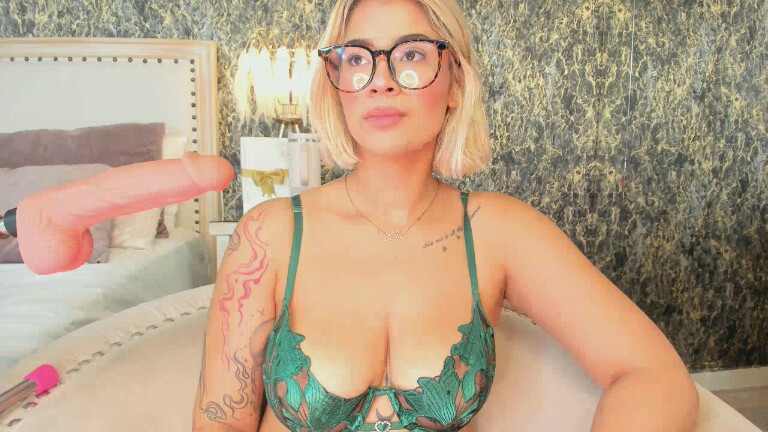 EviilAngel's Streamate show and profile