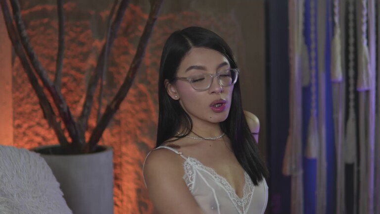 Miawiithe's Streamate show and profile