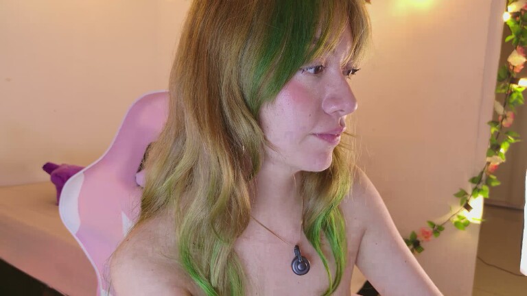 JulieDiamondGB's Streamate show and profile