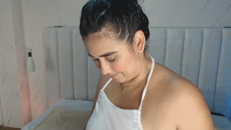 BETTY_BOOGB's Streamate show and profile