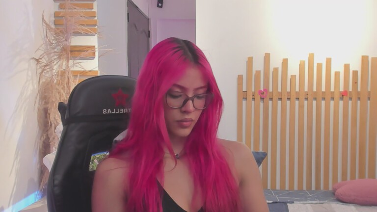 KristensClark's Streamate show and profile