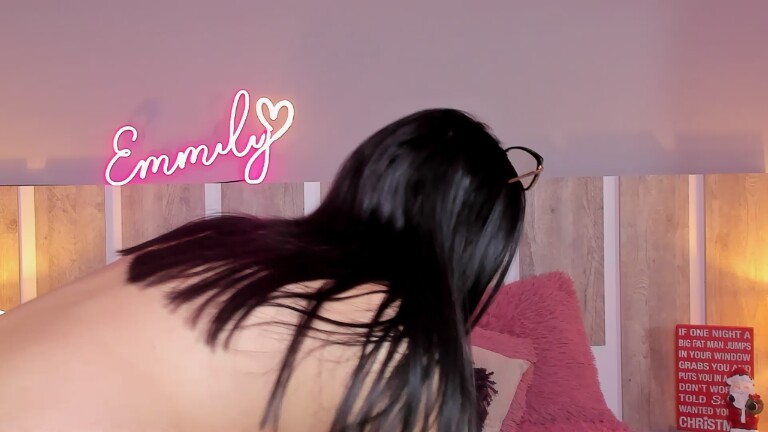 EmmilyKhan's Streamate show and profile