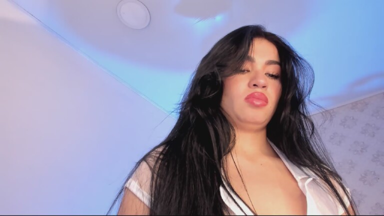 MayaWiills's Streamate show and profile