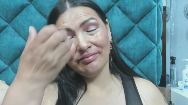 PENELOPELEWIS40's Streamate show and profile