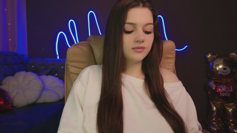 MistySpark's Streamate show and profile