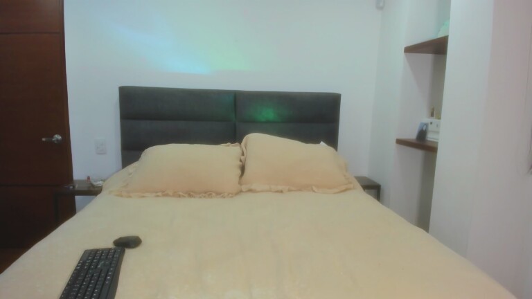 CharlotEvanns's Streamate show and profile