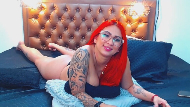 AngelicaRed021's Streamate show and profile
