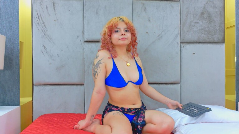 AlondraHill's Streamate show and profile