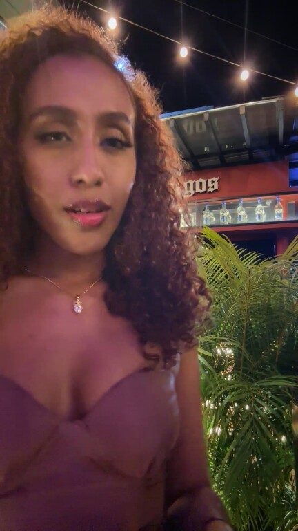 MaiaCox's Streamate show and profile