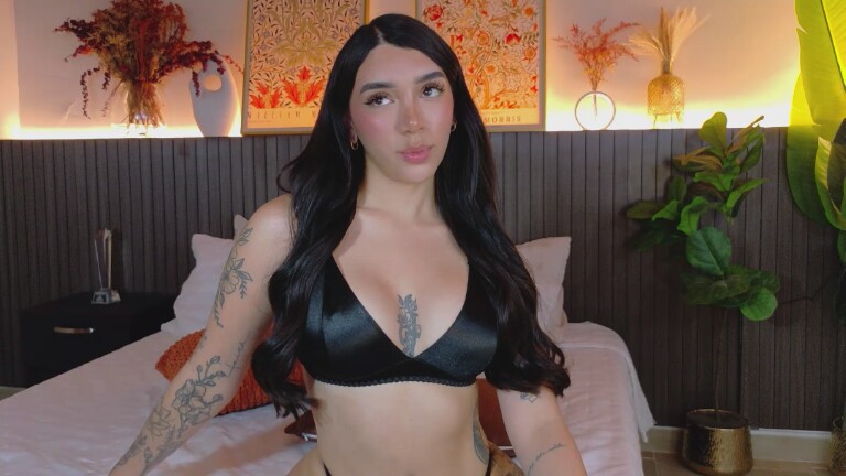 JadeGrantt's Streamate show and profile