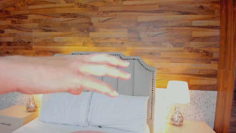 SusyLuv's Streamate show and profile