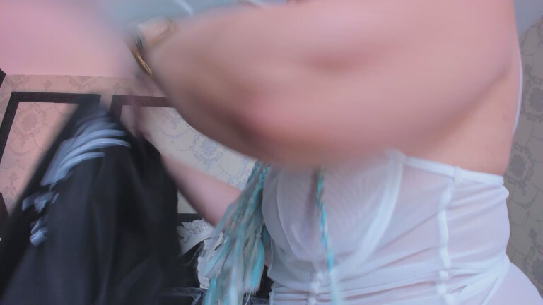 MadisonBecker's Streamate show and profile