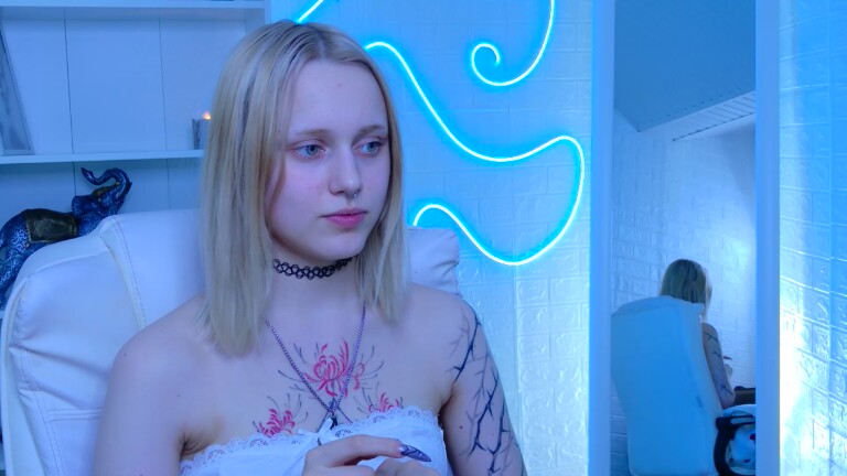 AmanneMissa's Streamate show and profile