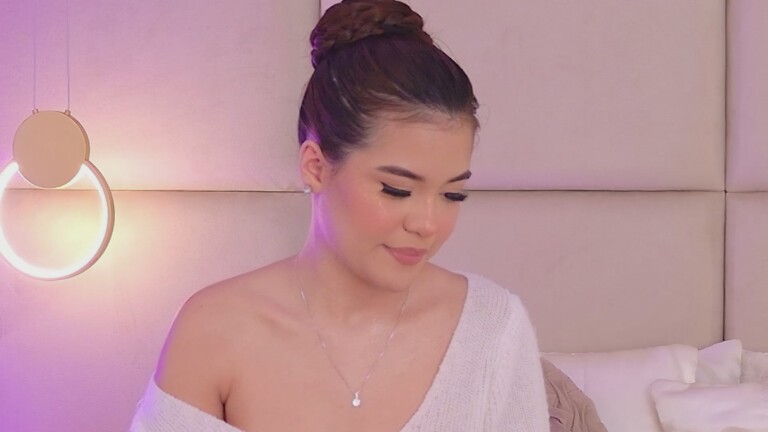 GiaRosset's Streamate show and profile