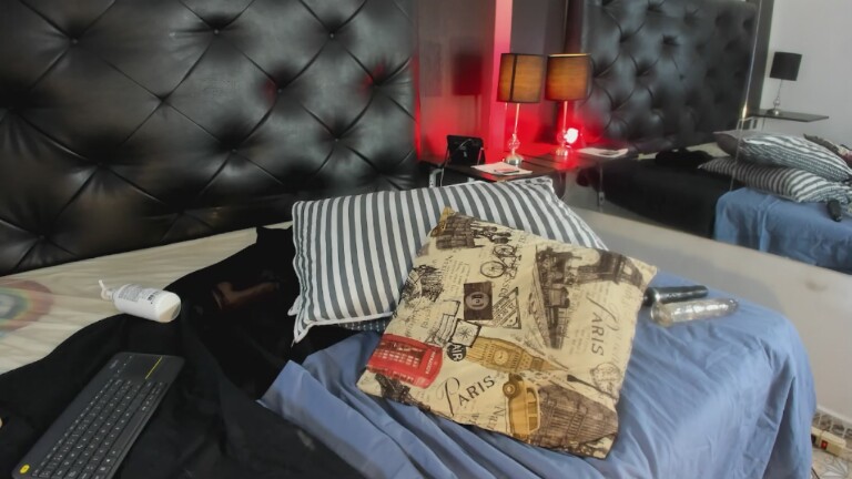 kimberly_marquez's Streamate show and profile