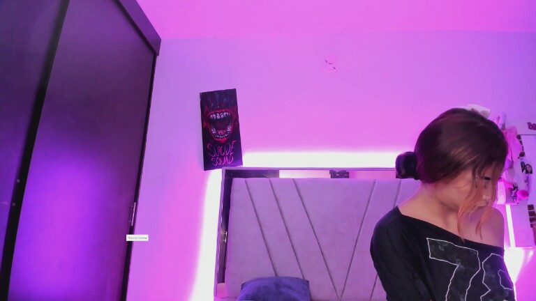 AntonellaaFernandez's Streamate show and profile