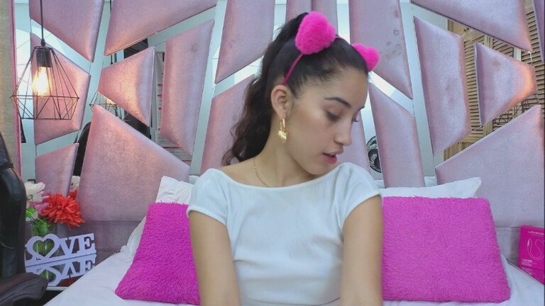 AbbyBenet's Streamate show and profile