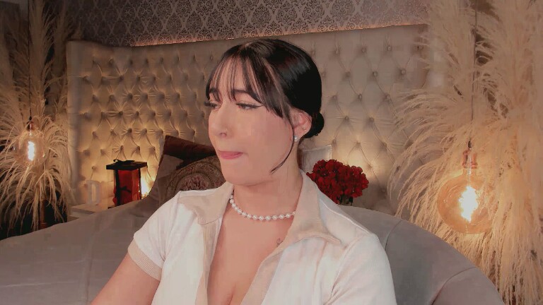 Dannah_Gomez's Streamate show and profile