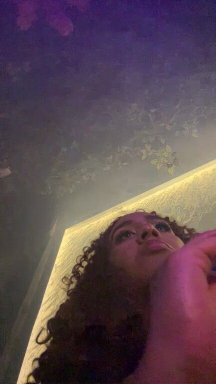 MaiaCox's Streamate show and profile