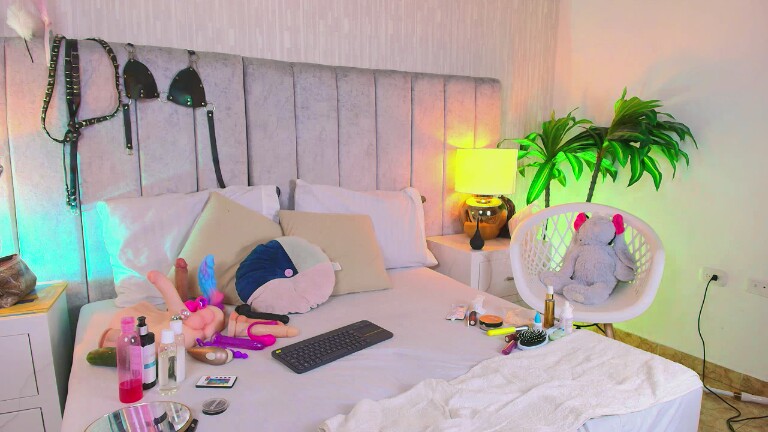 Tessalove_606's Streamate show and profile