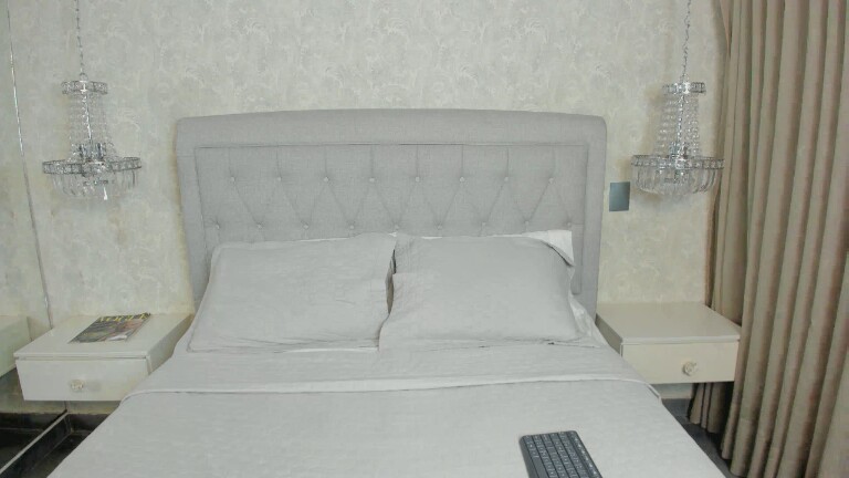 Liia_sweet's Streamate show and profile