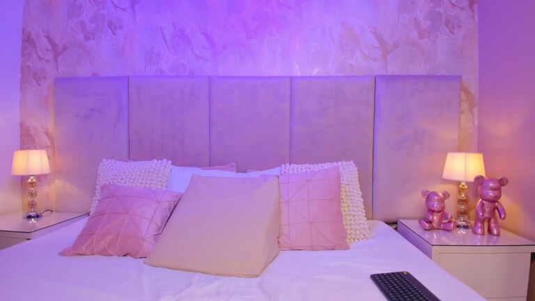 VenusMillan's Streamate show and profile