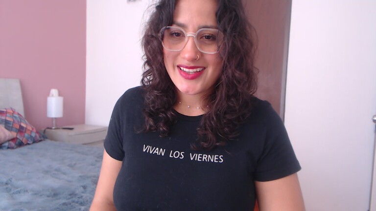 Silvana_Ruiz's Streamate show and profile